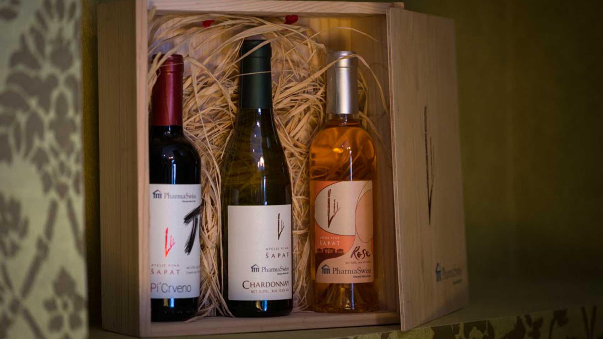 Šapat vina u kutiji
